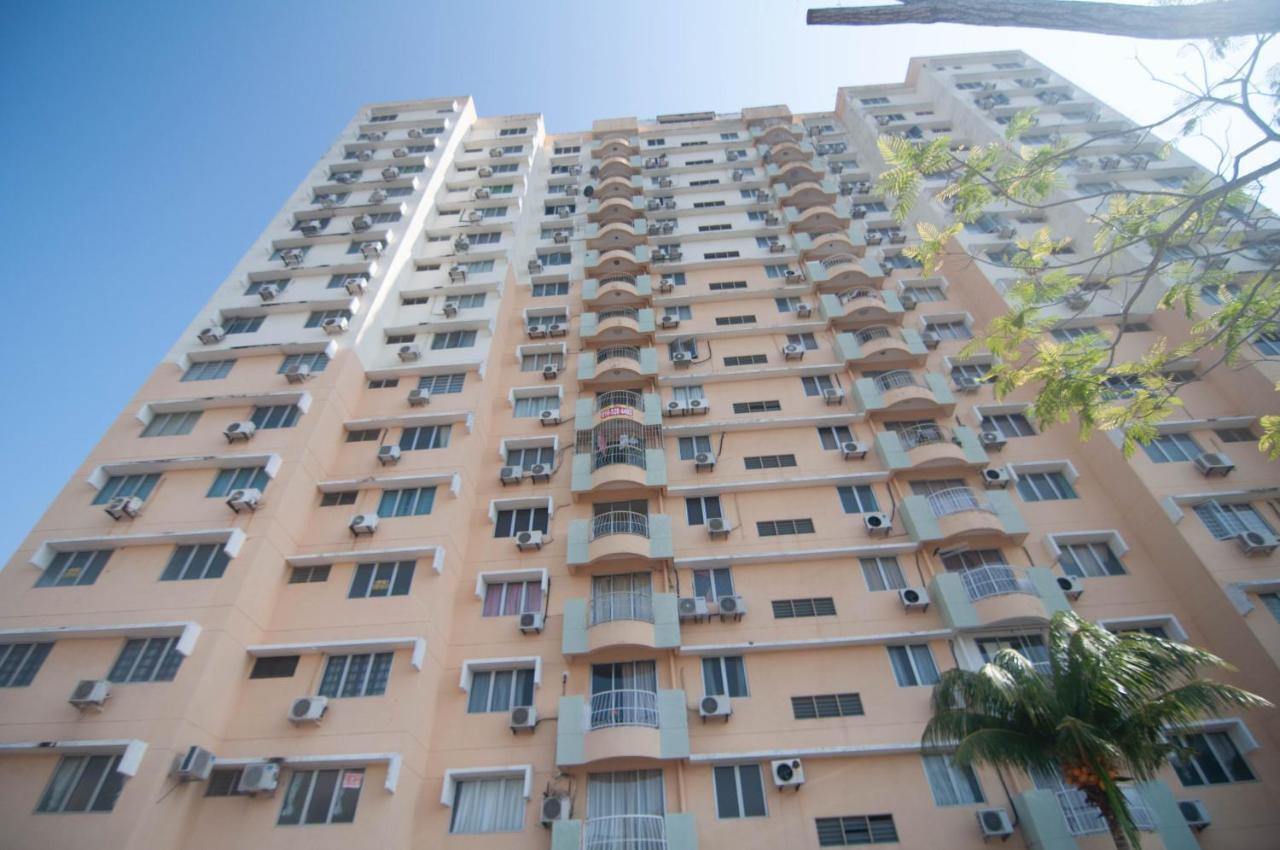 Condo At Melaka Raya By Idealhub Malacca Exterior foto